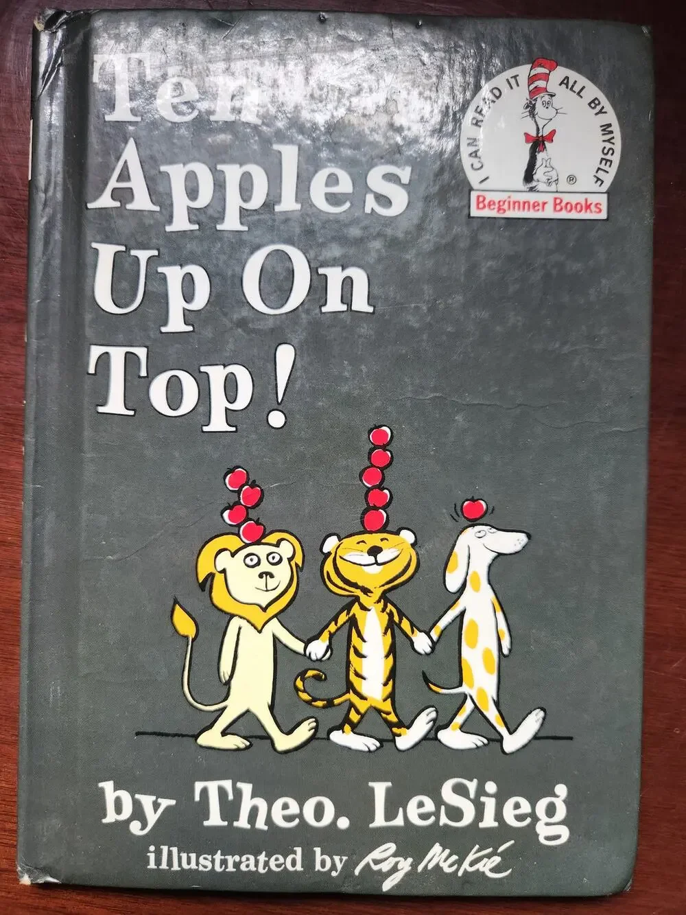 Ten Apples Up On Top Theo LeSieg Dr Seuss 1961 Vintage Beginner Book HC